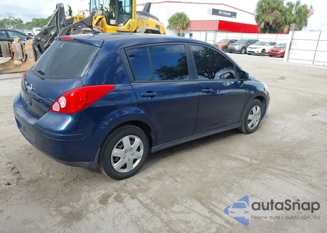 2008 Nissan Versa 1.8S z USA, uszkodzony, nr VIN 3N1BC13E58L459846